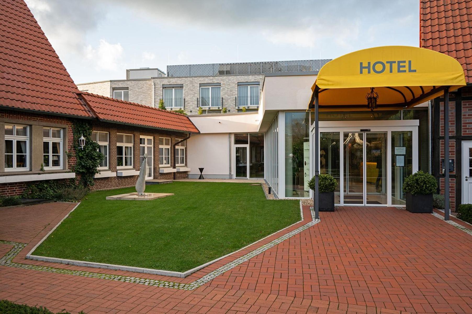 Naundrups Hof Hotel Ludinghausen Ngoại thất bức ảnh